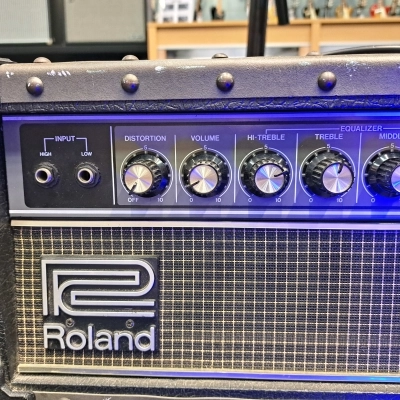 ROLAND JAZZ CHORUS 120H 2